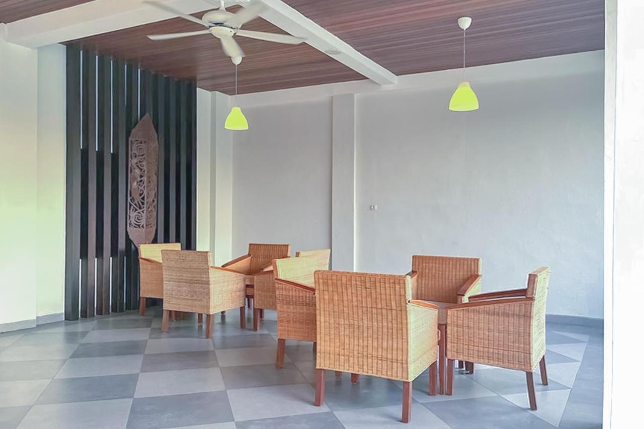 Urbanview Syariah Wisma Annisa Palangkaraya By Reddoorz Экстерьер фото
